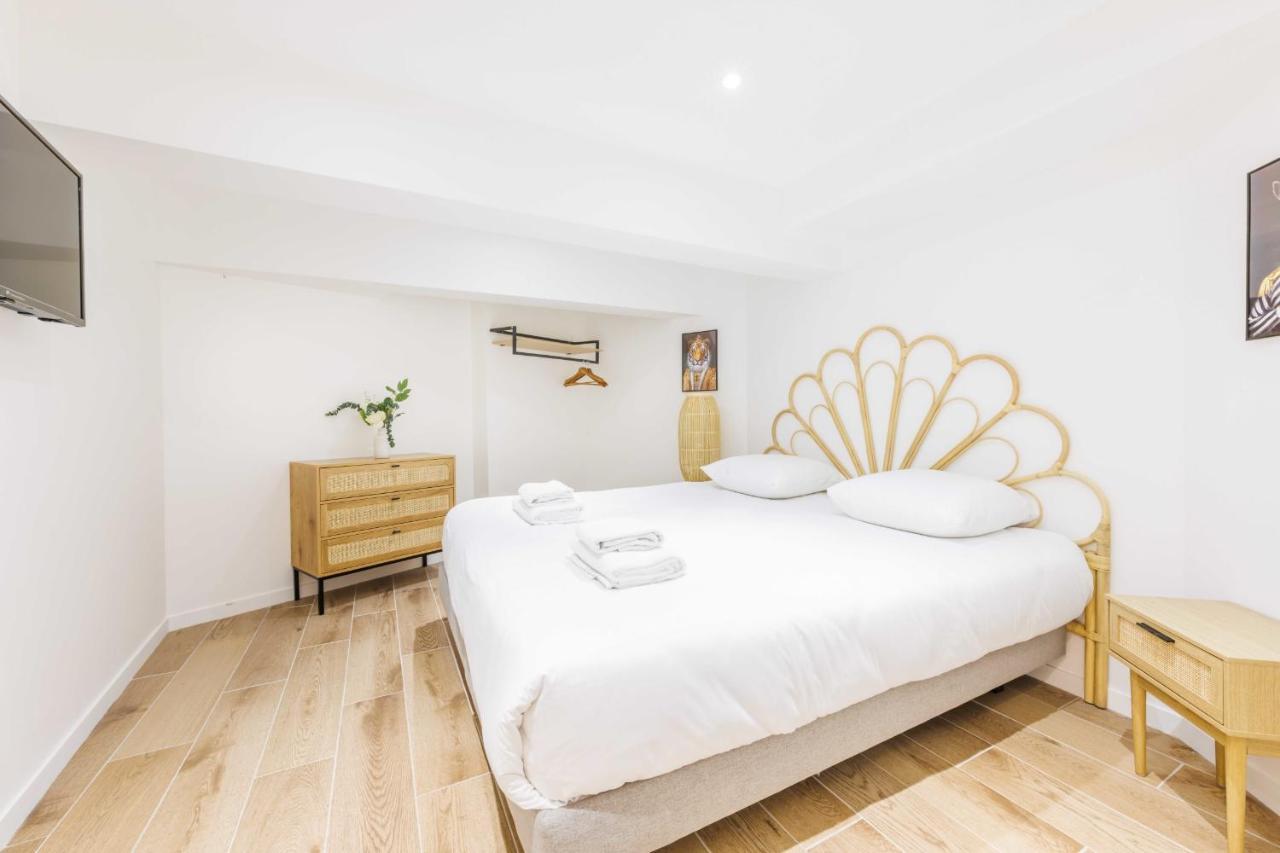 Magnificent Duplex - 2br-6p - Near Montmartre Parijs